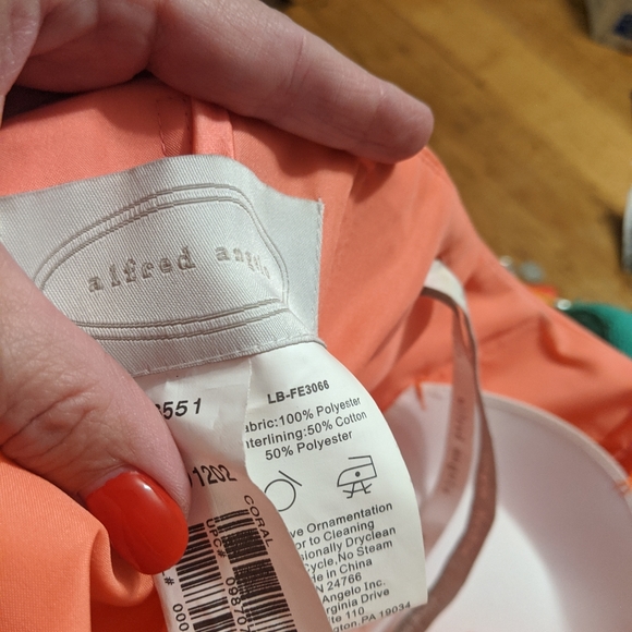 Alfred Angelo coral bridesmaid/prom dress - Picture 3 of 4